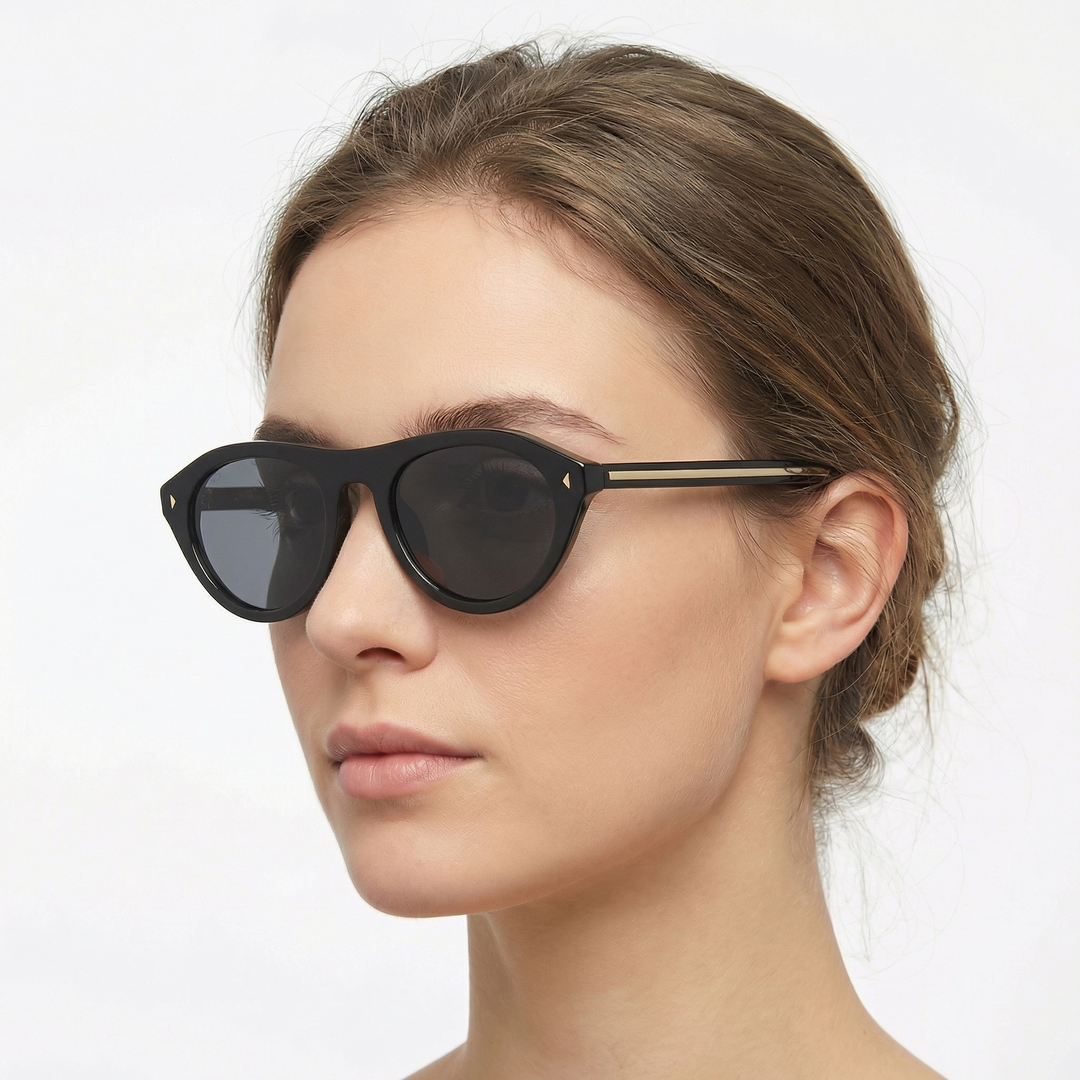 Retro Oval Sunglasses - Keyhole Bridge Tinted