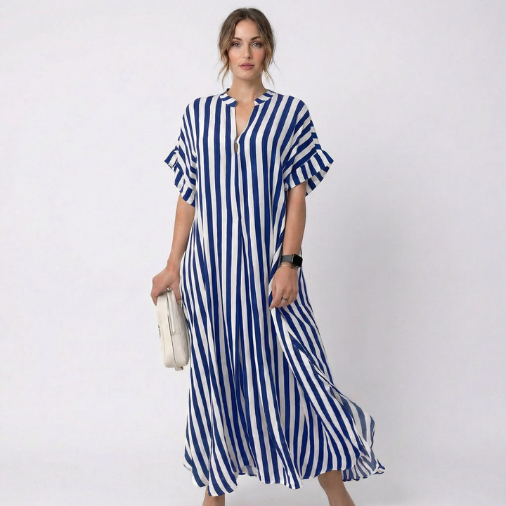 Oversized Maxi Dress - V Neck Short Sleeve Printed
